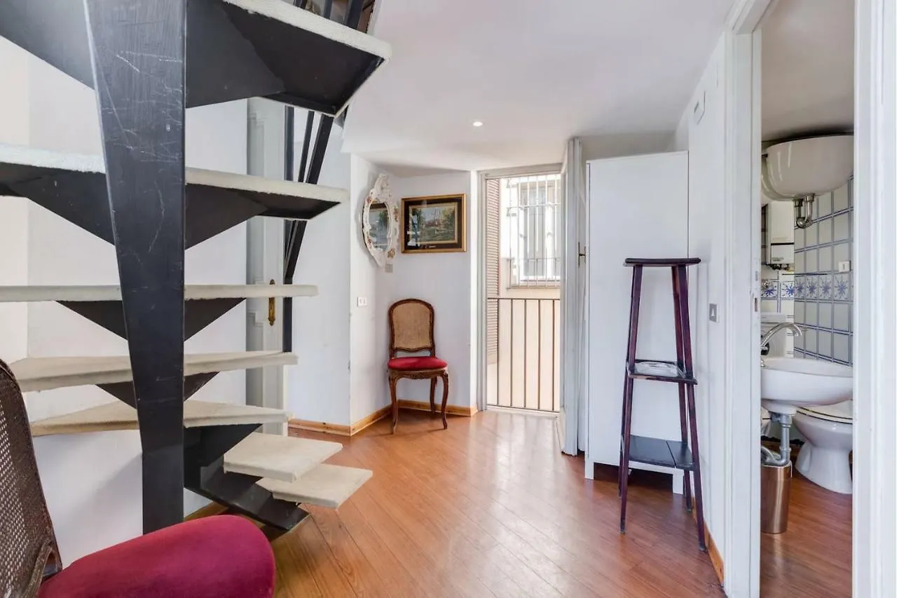 רומא Palazzo Giorgioli Apartment 0*,  איטליה
